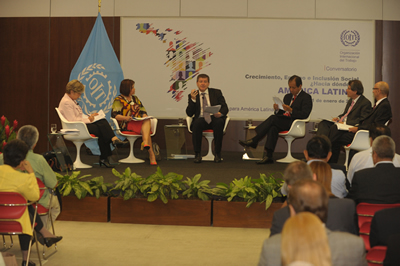 Lima, Perú - conversatorio sobre el futuro de América. Latina