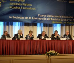 B8 Foto Radio ONU.  -