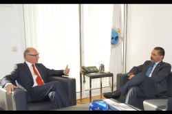 Mr Timerman and INTERPOL Secretary General Noble (right) discussed a range of global security issues. 