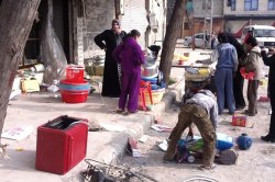 Residentes en Homs, Siria Foto archivo: OCHA/Jutta Hinkkanen