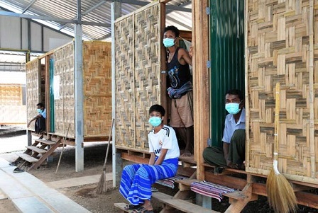Enfermos de tuberculosis son asistidos en Thailandia Foto: IRIN/Sean Kimmons