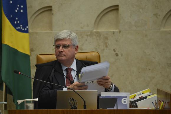 A Foto Agencia Brasil - - -