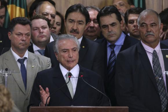 A Agência Brasil  ---