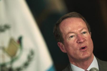 El jefe de las operaciones antinarcóticos del Departamento de Estado de Estados Unidos,  William Brownfield, durante una rueda de prensa en Guatemala. Imagen de archivo