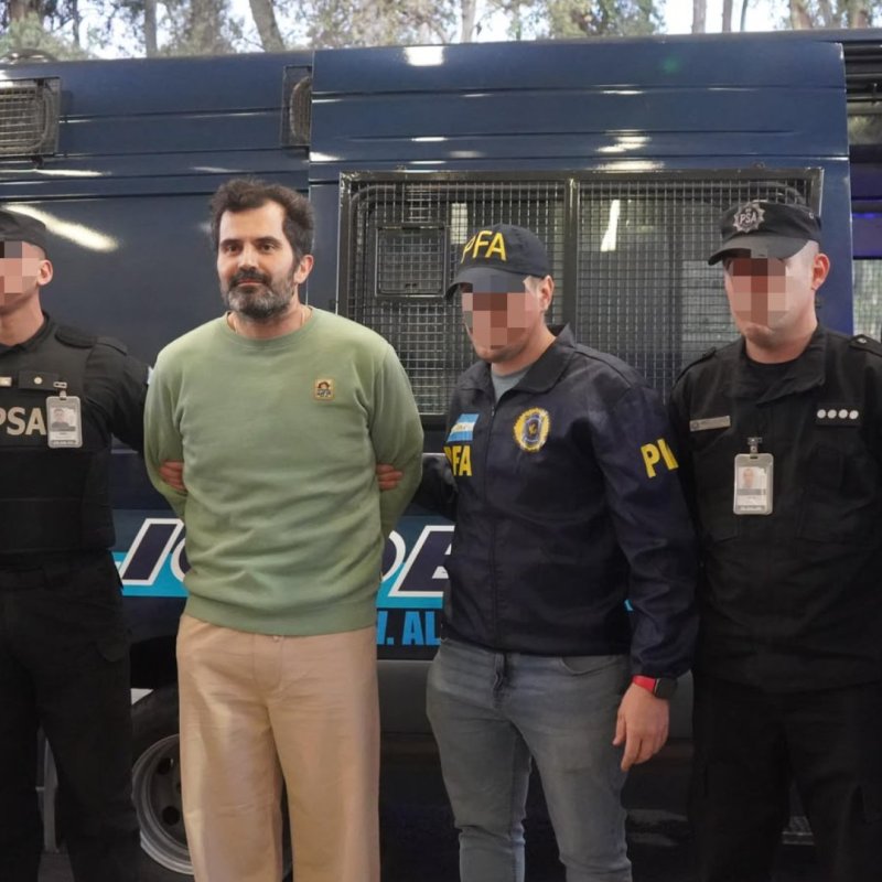 Argentina remueve a exmilitar de México por tráfico ilegal de&nbsp;hidrocarburos